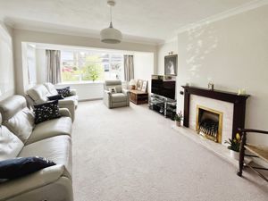 Lounge area- click for photo gallery